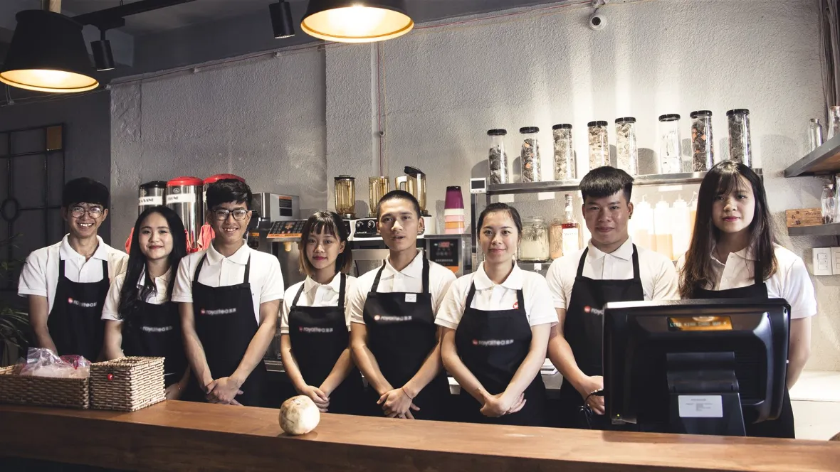 4 Lưu ý quan trọng khi may đồng phục quán cà phê - dong phuc quan cafe.png